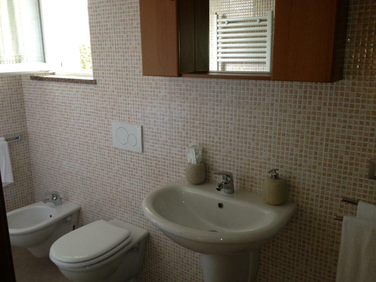 B&B Raggio Di Sole Sirmione Exterior foto